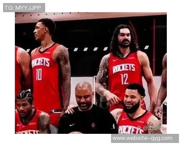 泰伦卢执教骑士期间的成功秘诀与球员关系密切的深度分析